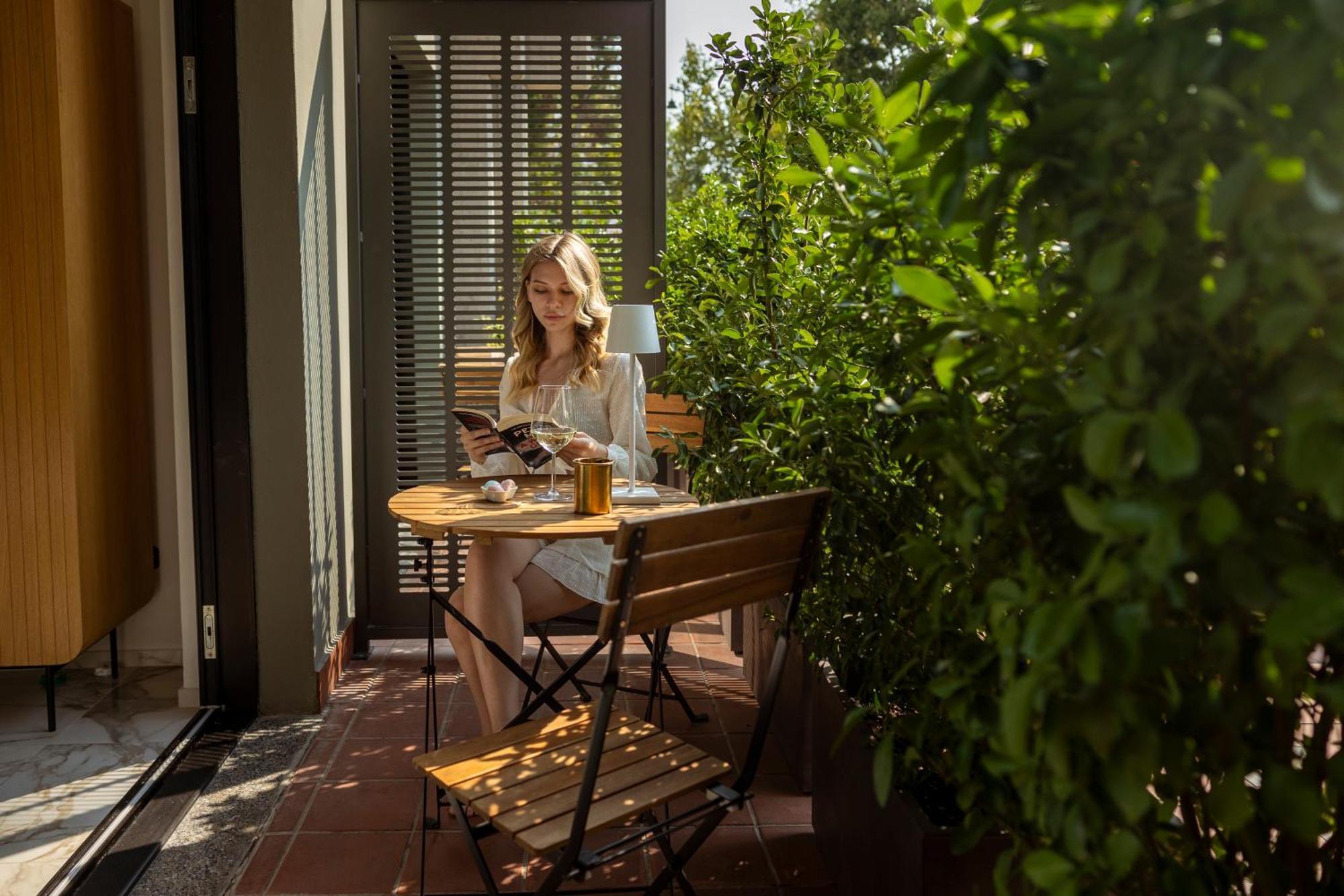 Boutique Hotel Sirmione Exterior photo